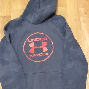 Youth medium Under Armour hoodie